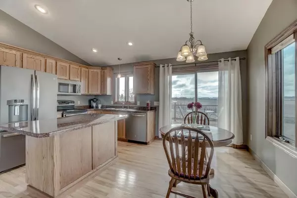 New Richmond, WI 54017,1371 129th ST