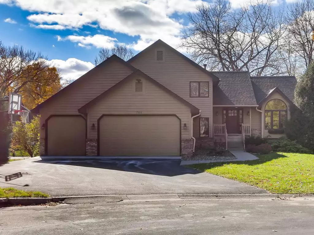 Chanhassen, MN 55317,7151 Willow View CV