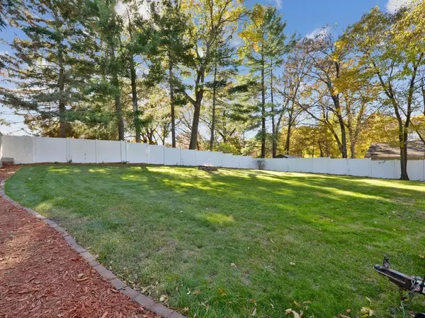 Zimmerman, MN 55398,28170 144th ST NW