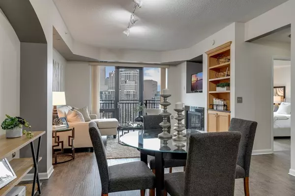 500 E Grant ST #2203, Minneapolis, MN 55404