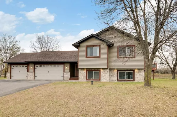 13867 191st CT NW, Elk River, MN 55330