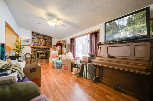 Shoreview, MN 55126,1075 Nelson DR