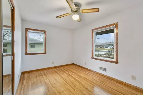 Bloomington, MN 55420,8832 Park AVE S