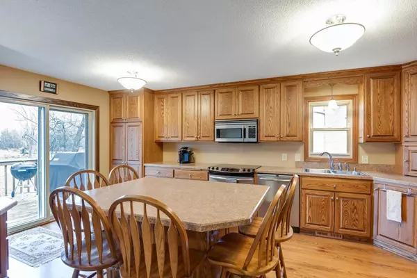 Corcoran, MN 55374,19543 Country CIR E