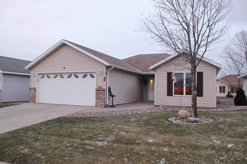 Waite Park, MN 56387,914 Willow Grove CIR