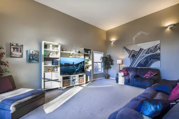 Apple Valley, MN 55124,15951 Garrett DR