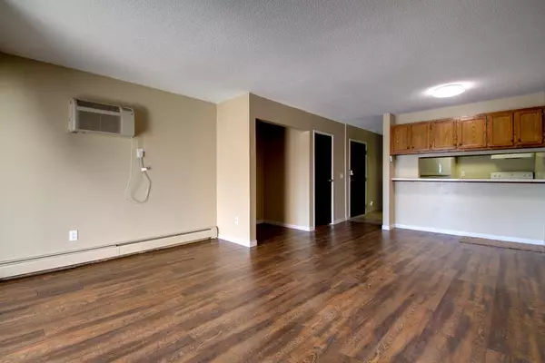 Burnsville, MN 55337,12928 Nicollet AVE #301