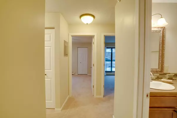 Bloomington, MN 55438,7601 W 101st ST #218