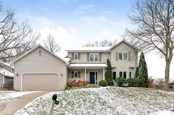 Prior Lake, MN 55372,5595 Forest CT SE