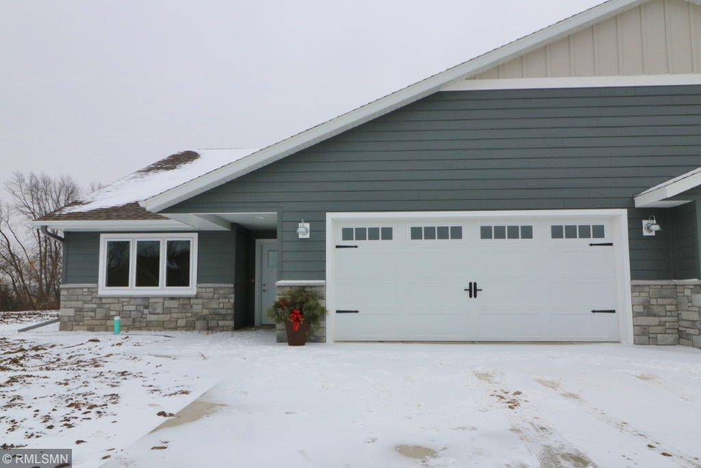 Alexandria, MN 56308,407 Old Glory DR NE