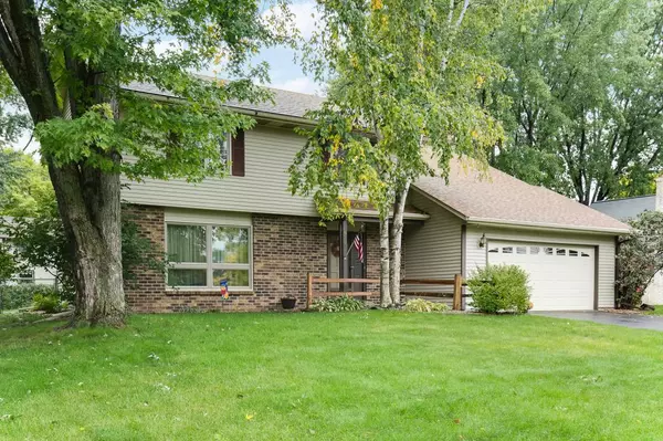 9565 103rd AVE N, Maple Grove, MN 55369