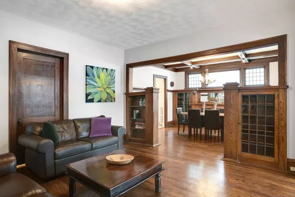 Minneapolis, MN 55411,1030 Irving AVE N #1