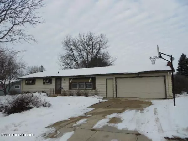 Albert Lea, MN 56007,1506 Southview LN