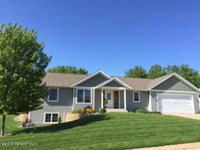 Winona, MN 55987,1372 Summit DR