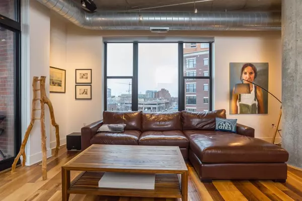 Minneapolis, MN 55413,150 2nd ST NE #B301