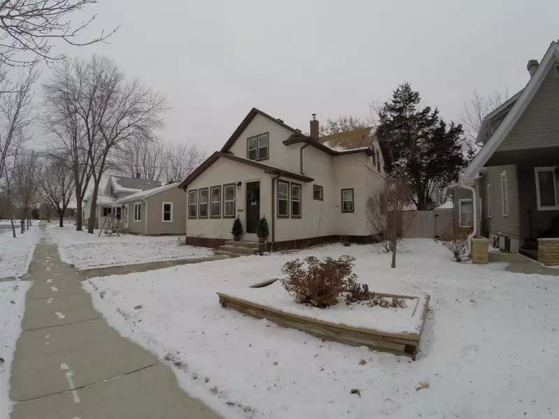 835 Mckinley PL S, Saint Cloud, MN 56301