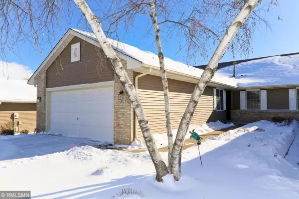 14825 57th ST N, Oak Park Heights, MN 55082