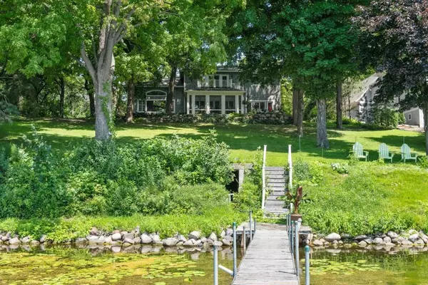 2545 Kelly AVE, Orono, MN 55331