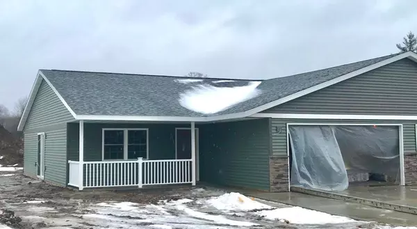 126 Amber View ST, Menomonie, WI 54751