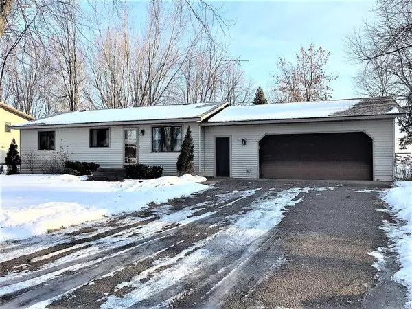 333 Maple DR, Foley, MN 56329