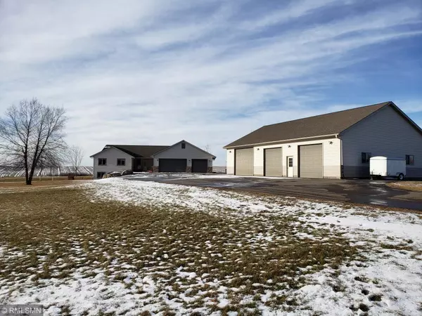 New Richmond, WI 54017,1226 150th ST