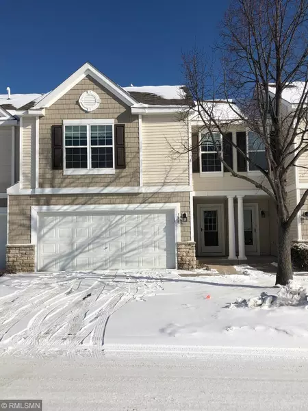 338 Campfire Curve, Chaska, MN 55318