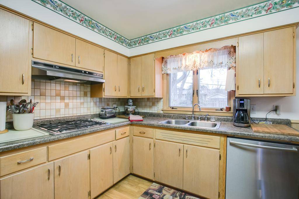Saint Anthony, MN 55418,3308 Skycroft CIR