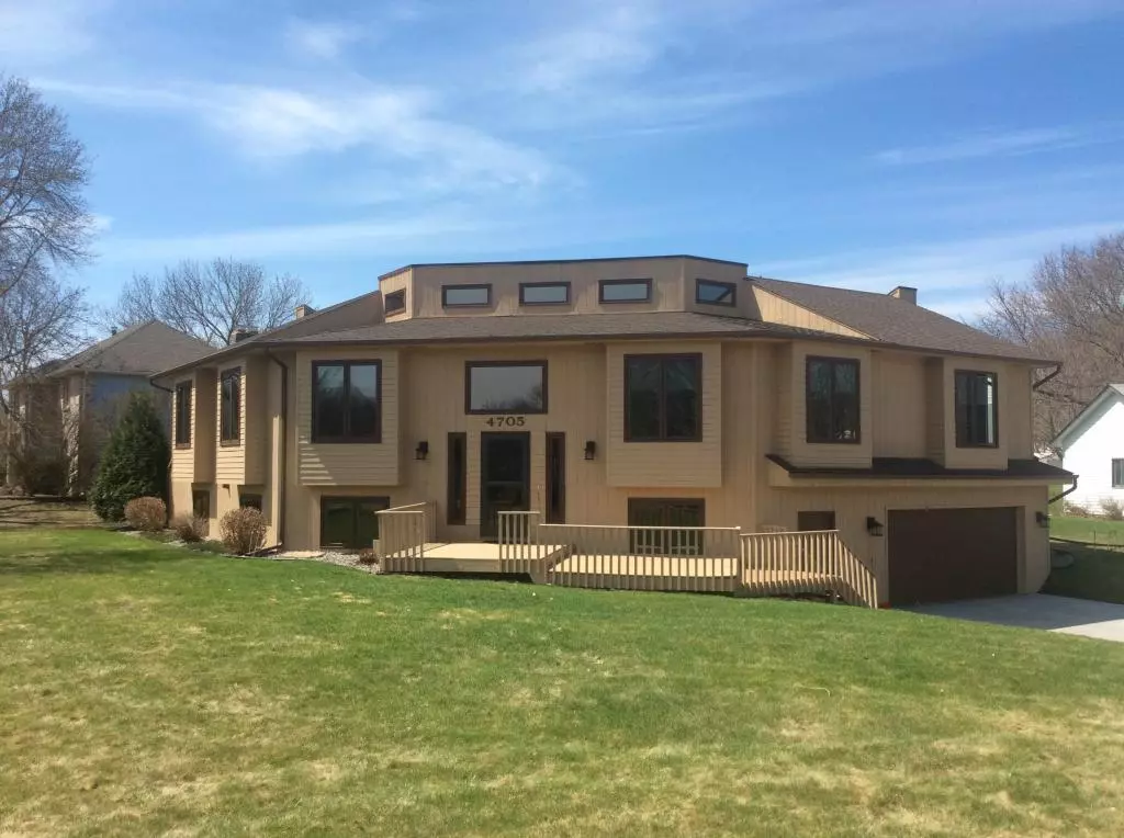 Plymouth, MN 55442,4705 Magnolia LN N