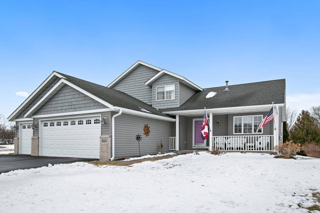 613 Jamie CIR SW, Saint Michael, MN 55376