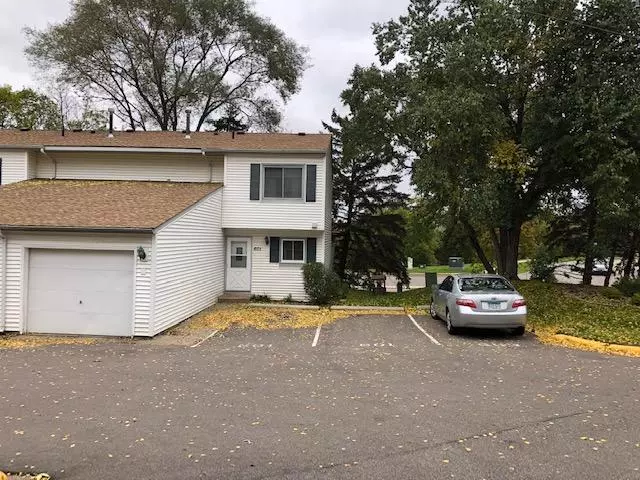 Burnsville, MN 55337,601 E Burnsville Pkwy #16