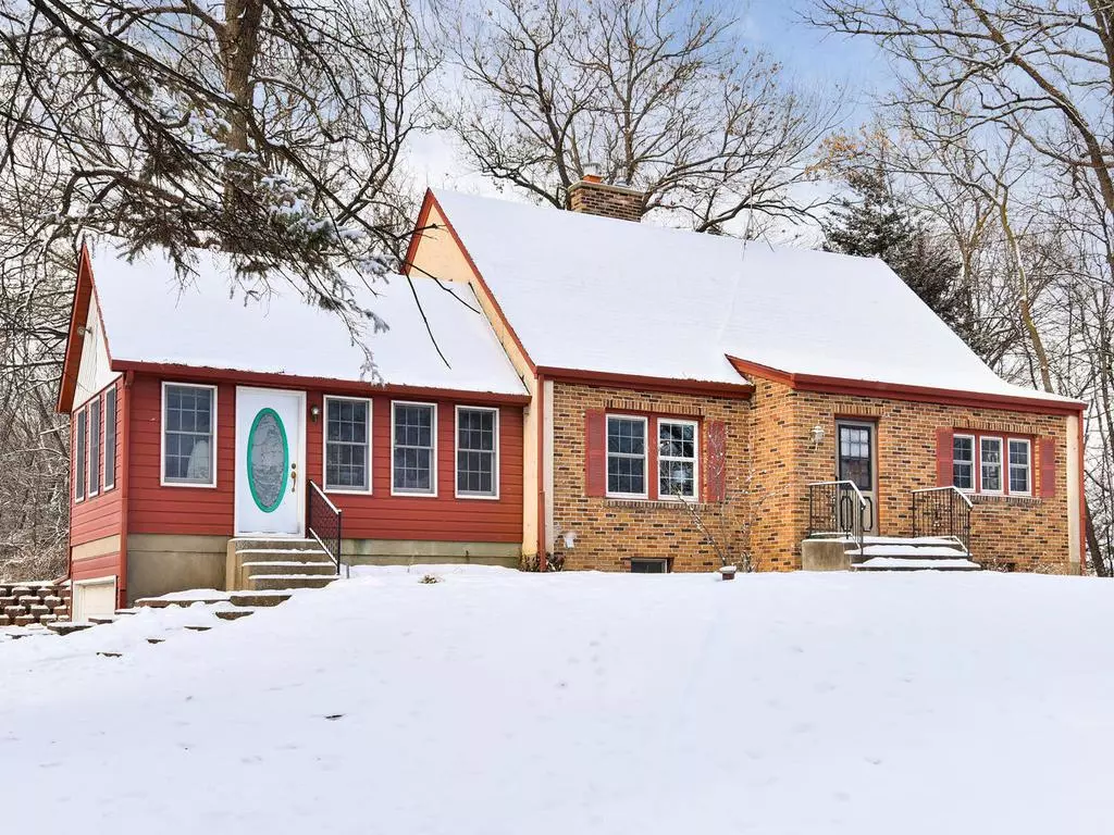 Howard Lake, MN 55349,701 13th AVE