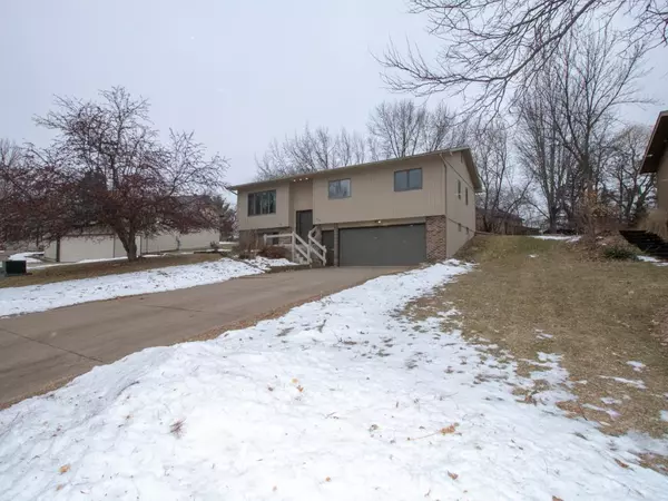 Northfield, MN 55057,1209 Lia DR