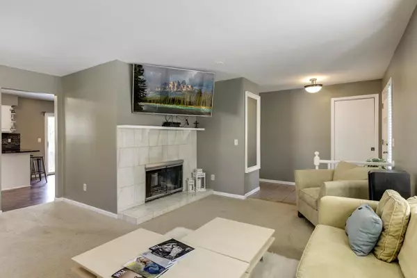 Crystal, MN 55422,2739 Vale Crest RD