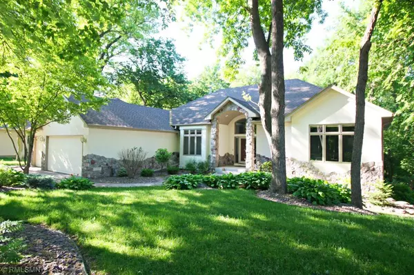 8951 Tewsbury Gate, Maple Grove, MN 55311