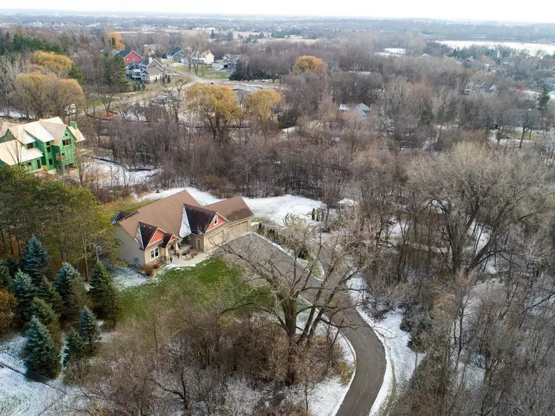 9900 194th ST W, Lakeville, MN 55044