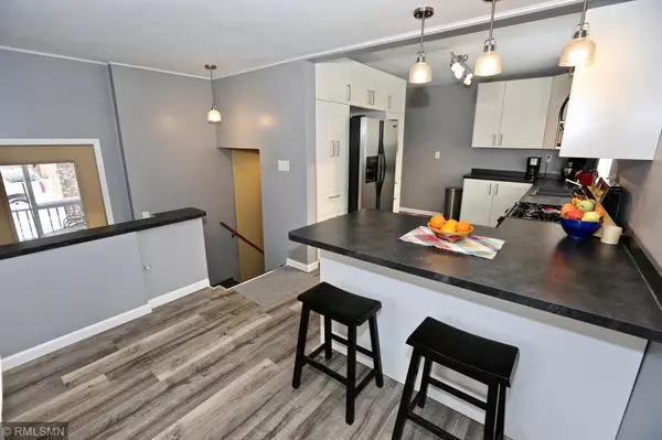 White Bear Lake, MN 55110,1859 4th ST