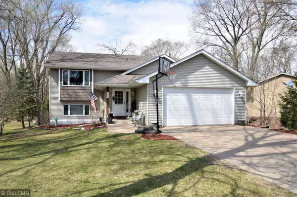 145 Glenmar AVE, Mahtomedi, MN 55115