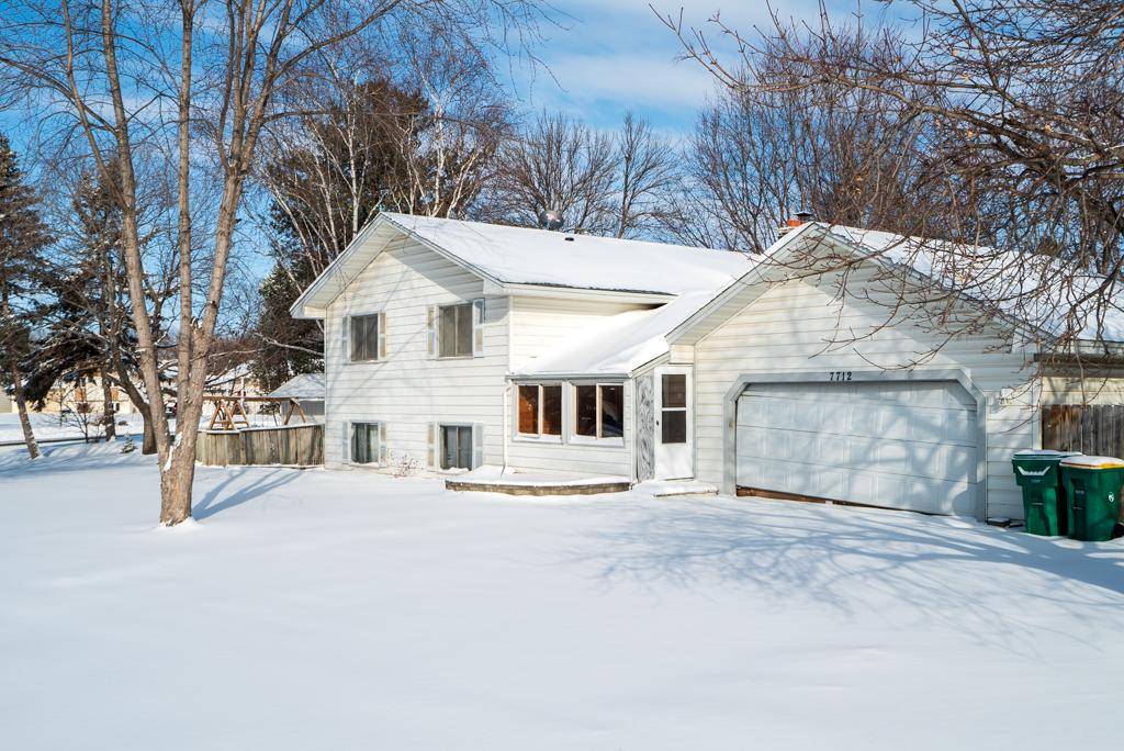 Brooklyn Park, MN 55445,7712 College Park DR N