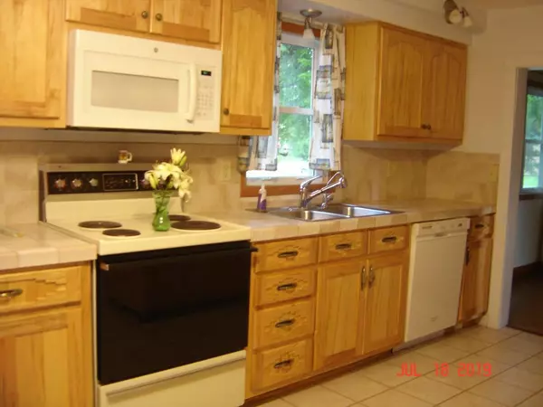 11 SW 4th AVE, Verndale, MN 56481