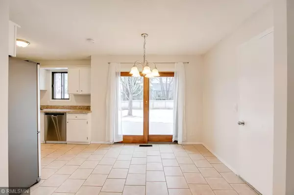 Cottage Grove, MN 55016,7507 Jasmine AVE S