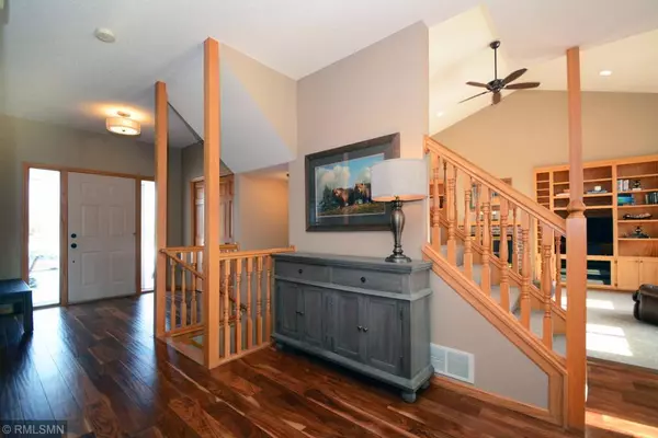 Woodbury, MN 55129,3762 Alexandria CT