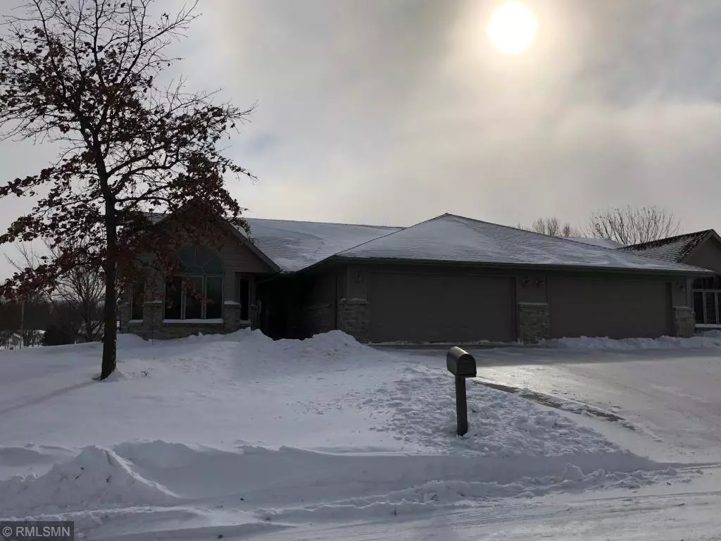 Albert Lea, MN 56007,1114 Wood Park LN