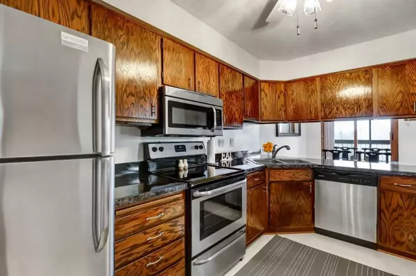 Plymouth, MN 55442,4350 Trenton LN N #318