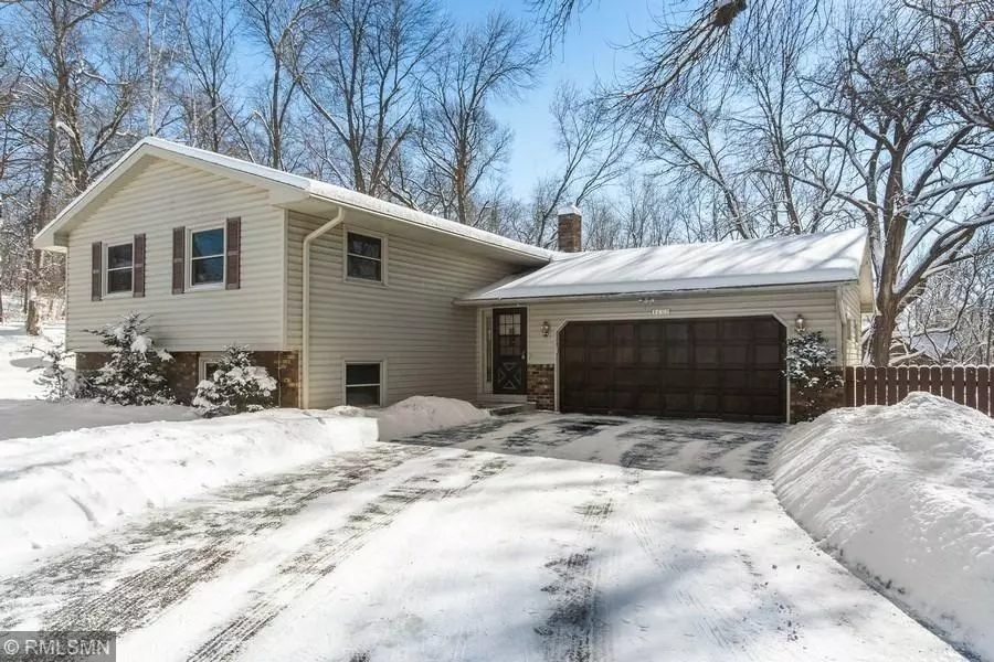 Minnetonka, MN 55345,17801 Frommes CIR