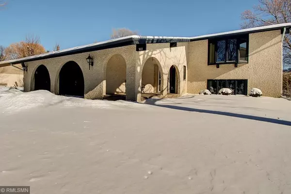 New Prague, MN 56071,503 Columbus AVE S