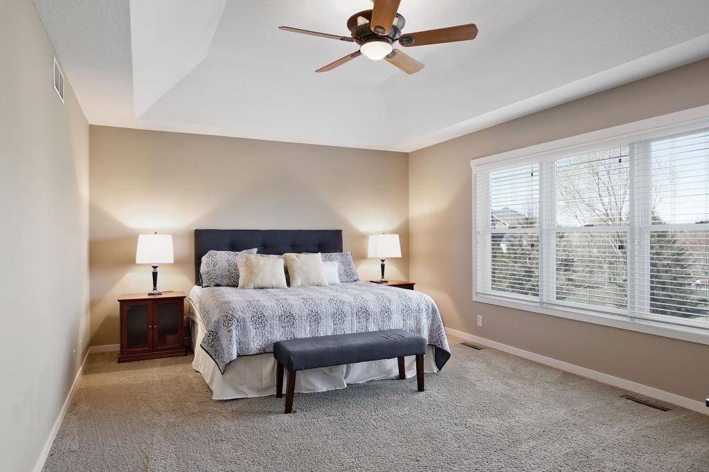 Woodbury, MN 55129,11154 Sweetwater PATH
