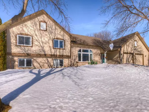 Chaska, MN 55318,751 Ashley DR