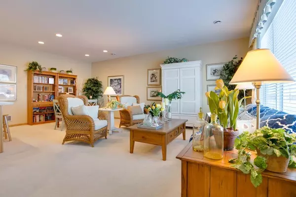 Albertville, MN 55301,6696 W Laketowne DR