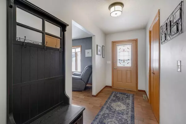 North Mankato, MN 56003,1052 Oak Terrace DR