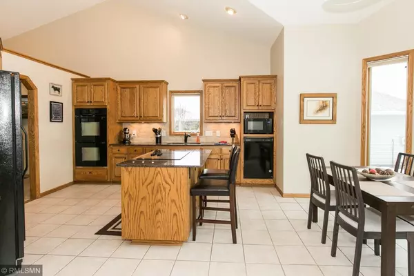 Apple Valley, MN 55124,14259 Fridley WAY